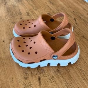 Kids unisex Crocs Duet Sport Size J1